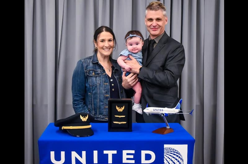 Denver A320 First Officer Glenn C.’s journey to United was 30 years in the making