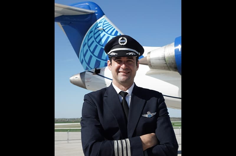 Aviate helped Orlando B737 First Officer Anthony A. trade model airplanes for real ones